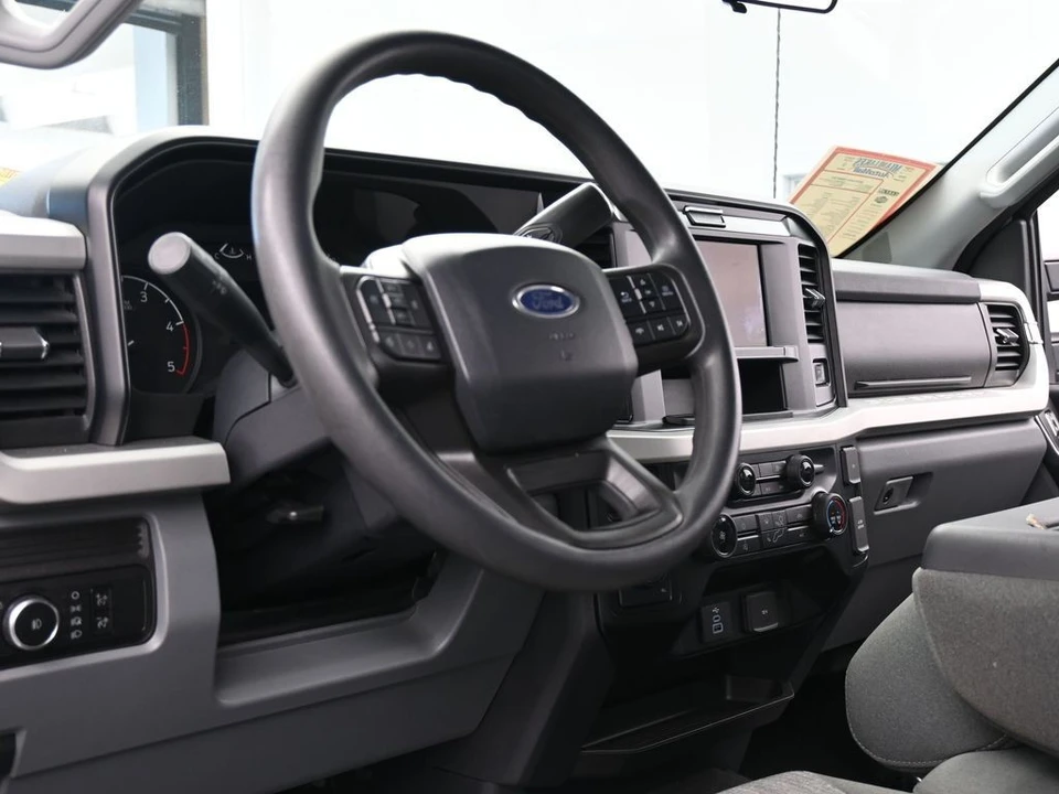 2025 Ford Super Duty 5th Gen - Image 12 of 12