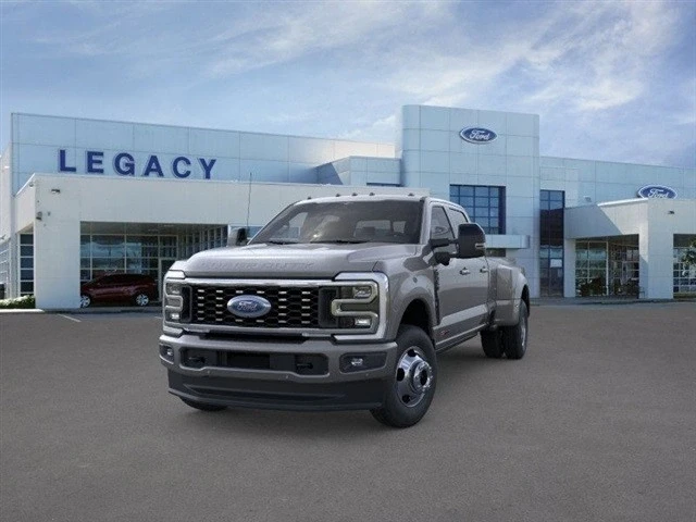 2025 Ford Super Duty 5th Gen - Image 2 of 21