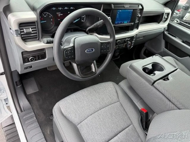 2025 Ford Super Duty 5th Gen - Image 13 of 21