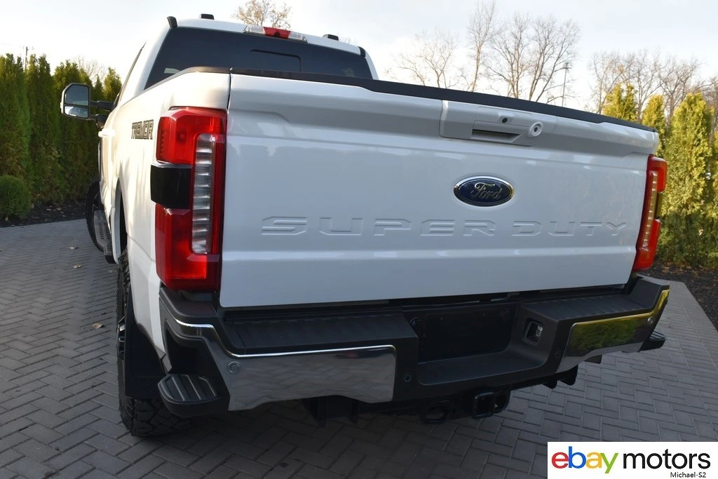 2025 Ford Super Duty 5th Gen - Image 7 of 21