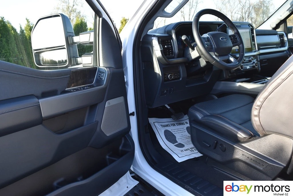 2025 Ford Super Duty 5th Gen - Image 13 of 21
