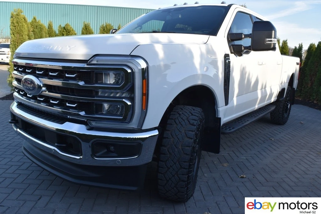 2025 Ford Super Duty 5th Gen - Image 10 of 21