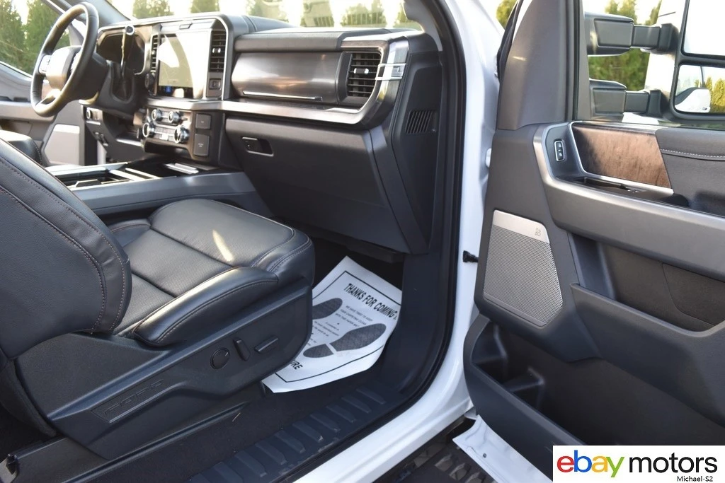 2025 Ford Super Duty 5th Gen - Image 16 of 21