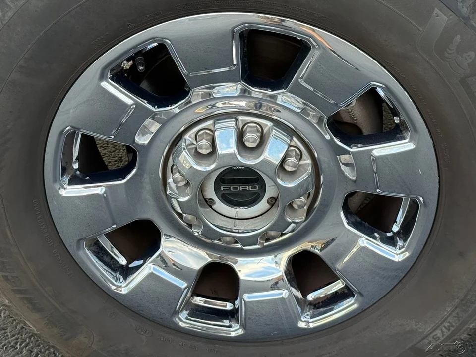 2025 Ford Super Duty 5th Gen - Image 9 of 12
