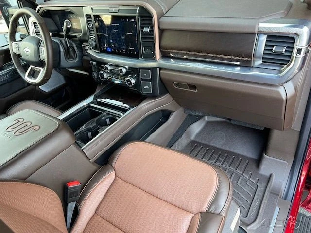 2025 Ford Super Duty 5th Gen - Image 16 of 21