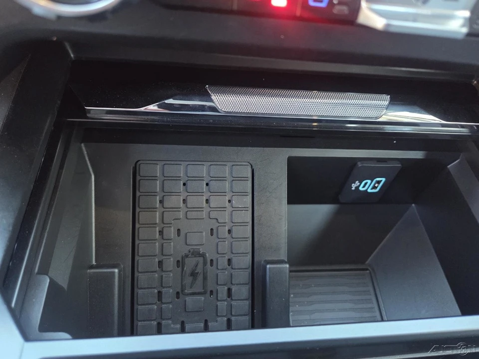 2025 Ford Super Duty 5th Gen - Image 21 of 21