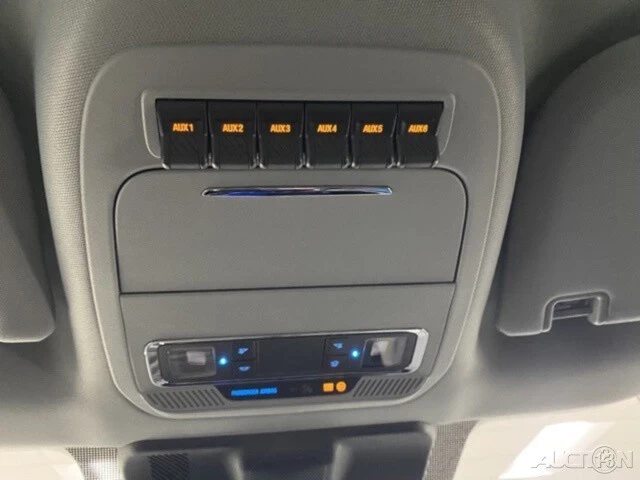 2025 Ford Super Duty 5th Gen - Image 10 of 12
