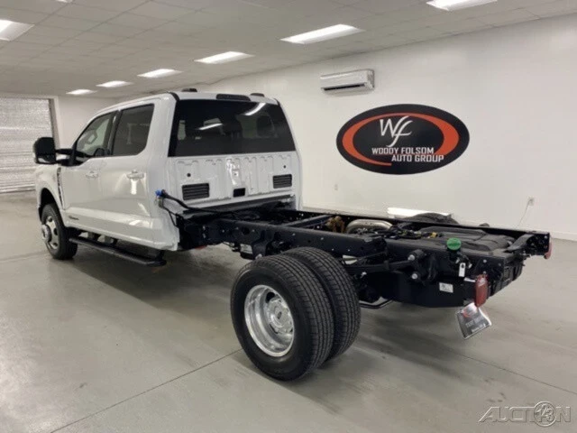 2025 Ford Super Duty 5th Gen - Image 12 of 12