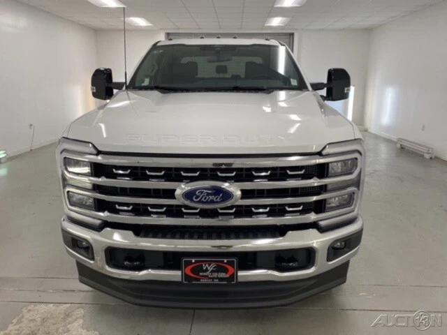 2025 Ford Super Duty 5th Gen - Image 5 of 12