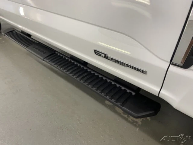 2025 Ford Super Duty 5th Gen - Image 2 of 12