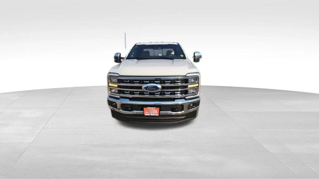 2025 Ford Super Duty 5th Gen - Image 3 of 21