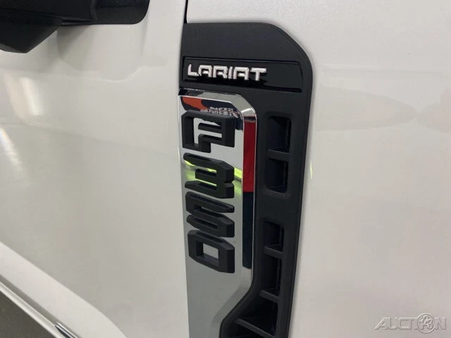 2025 Ford Super Duty 5th Gen - Image 5 of 12