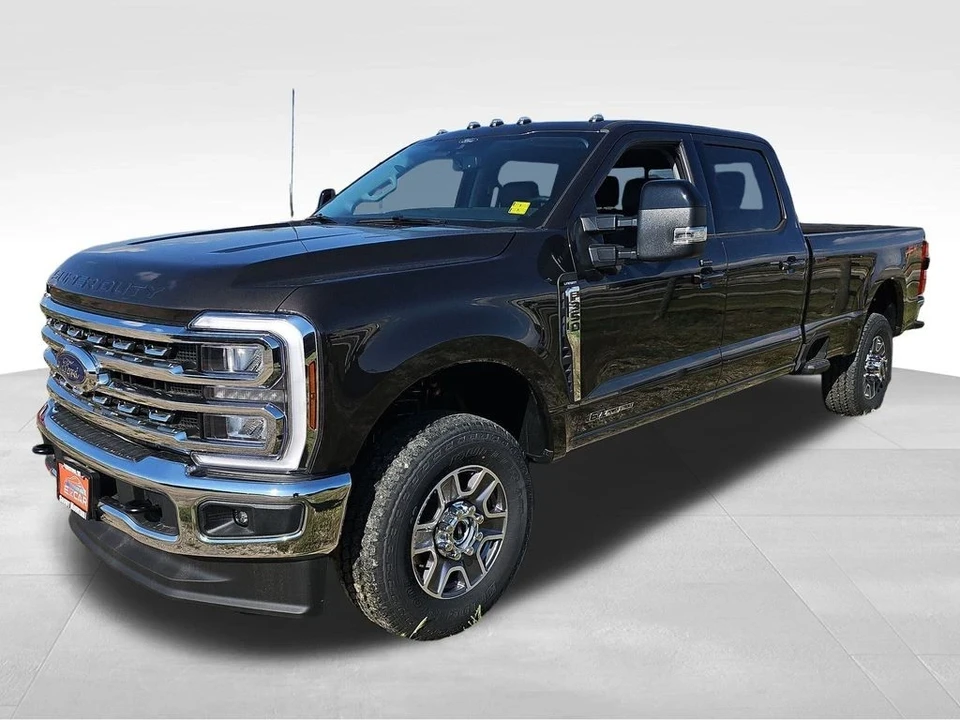 2025 Ford Super Duty 5th Gen - Image 17 of 21