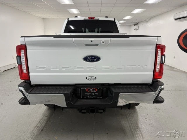 2025 Ford Super Duty 5th Gen - Image 6 of 12