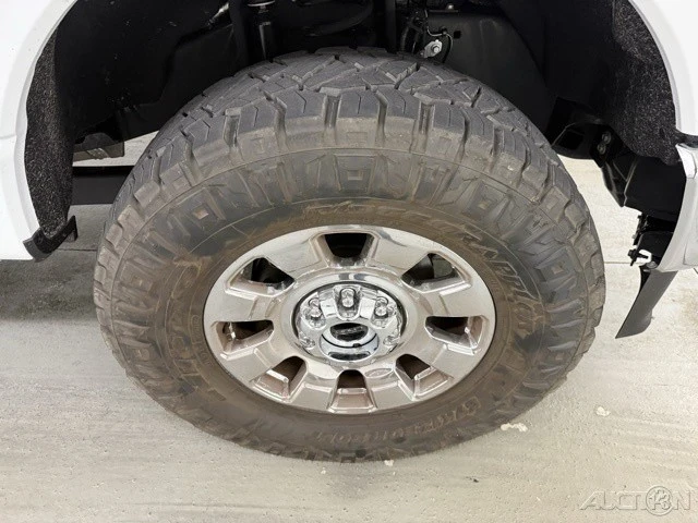 2025 Ford Super Duty 5th Gen - Image 4 of 12