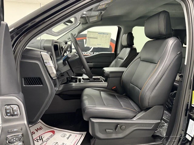 2025 Ford Super Duty 5th Gen - Image 9 of 12