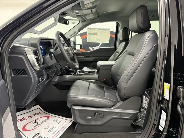 2025 Ford Super Duty 5th Gen - Image 8 of 12