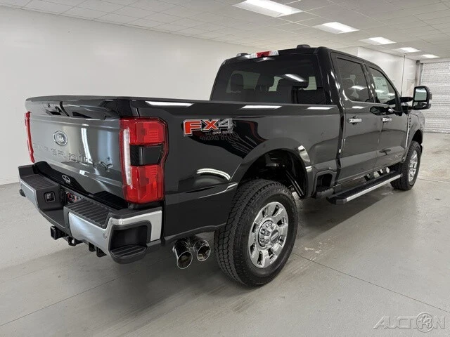 2025 Ford Super Duty 5th Gen - Image 5 of 12