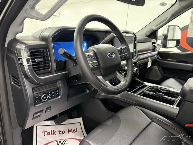 2025 Ford Super Duty 5th Gen - Image 10 of 12