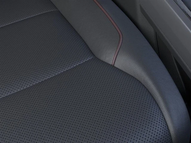 2025 Ford Super Duty 5th Gen - Image 16 of 21