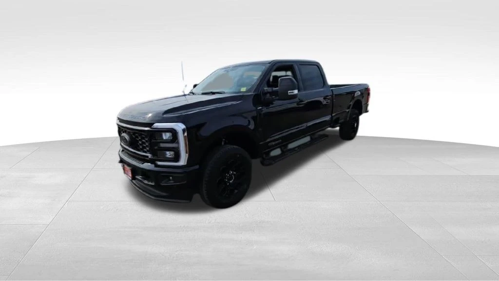 2025 Ford Super Duty 5th Gen - Image 4 of 21