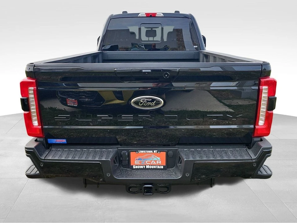 2025 Ford Super Duty 5th Gen - Image 14 of 21