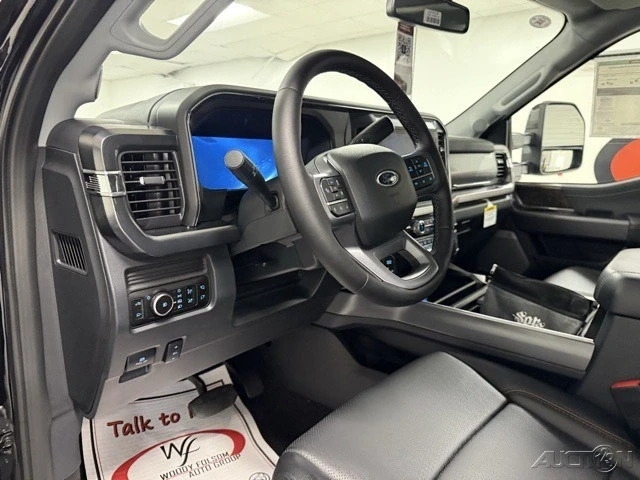 2025 Ford Super Duty 5th Gen - Image 11 of 12