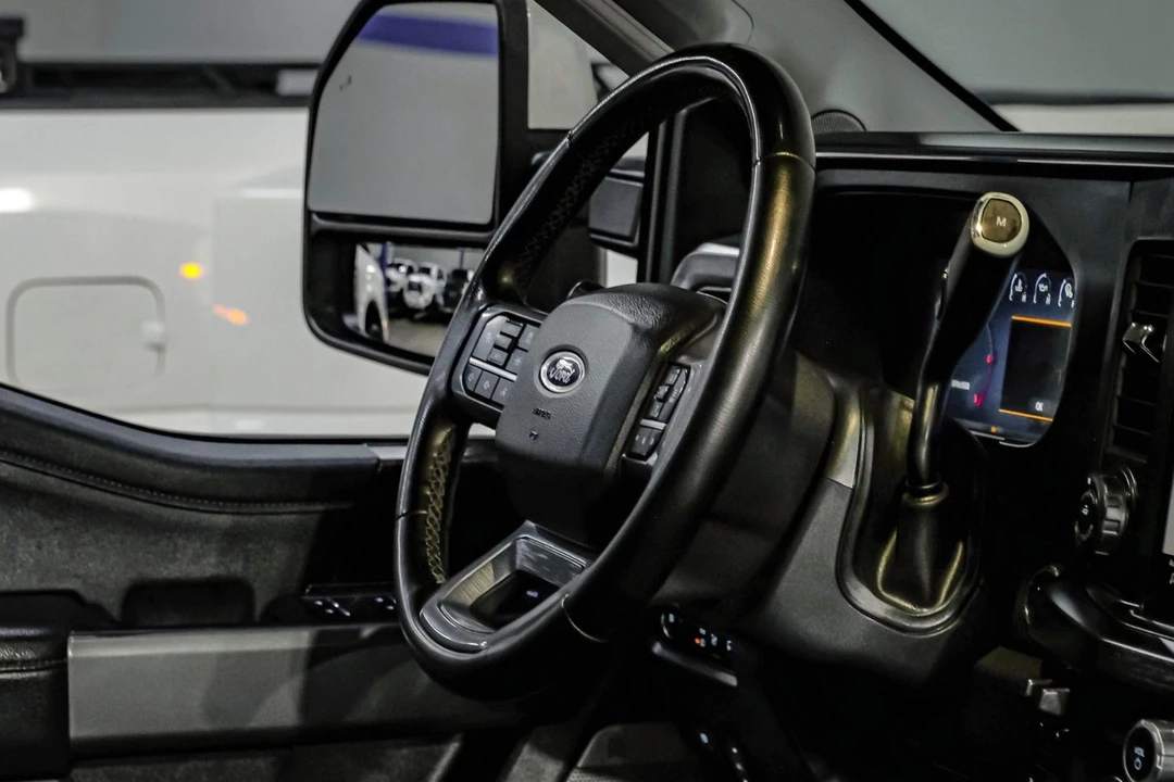 2025 Ford Super Duty 5th Gen - Image 22 of 31