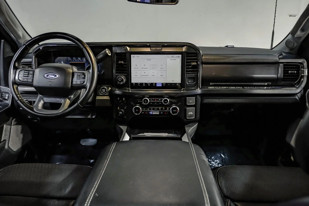 2025 Ford Super Duty 5th Gen - Image 21 of 31