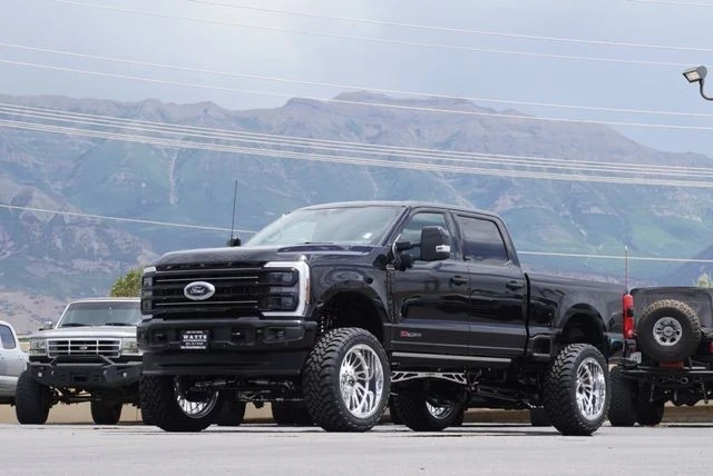 2025 Ford Super Duty 5th Gen - Image 2 of 21