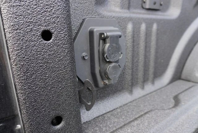 2025 Ford Super Duty 5th Gen - Image 12 of 21