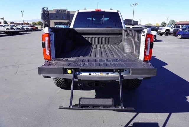 2025 Ford Super Duty 5th Gen - Image 11 of 21