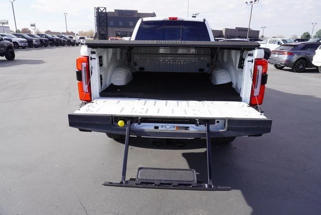 2025 Ford Super Duty 5th Gen - Image 11 of 21