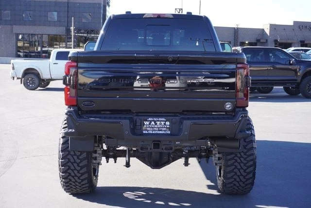 2025 Ford Super Duty 5th Gen - Image 9 of 21