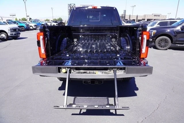 2025 Ford Super Duty 5th Gen - Image 11 of 21