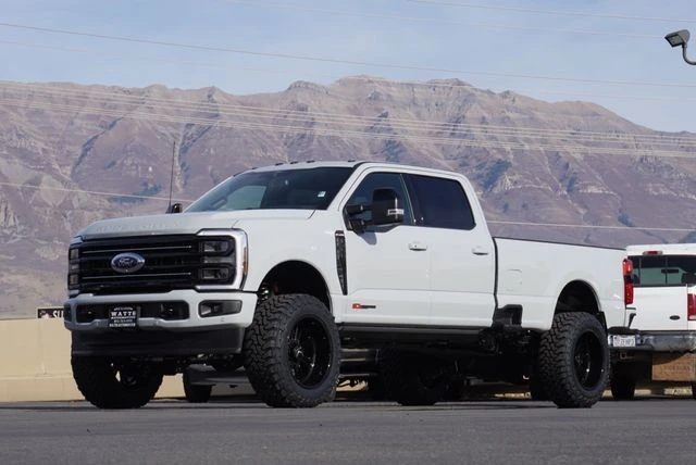 2025 Ford Super Duty 5th Gen - Image 2 of 21