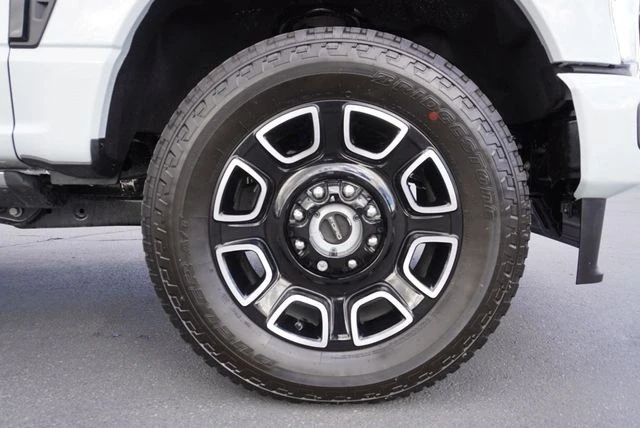 2025 Ford Super Duty 5th Gen - Image 17 of 21