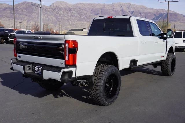 2025 Ford Super Duty 5th Gen - Image 13 of 21