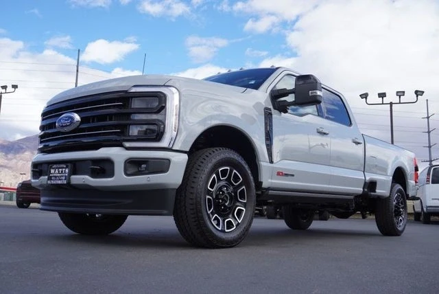 2025 Ford Super Duty 5th Gen - Image 6 of 21