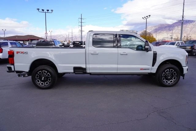 2025 Ford Super Duty 5th Gen - Image 14 of 21