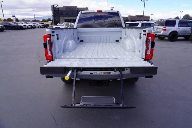 2025 Ford Super Duty 5th Gen - Image 11 of 21