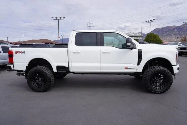 2025 Ford Super Duty 5th Gen - Image 14 of 21