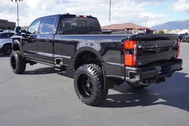 2025 Ford Super Duty 5th Gen - Image 8 of 21