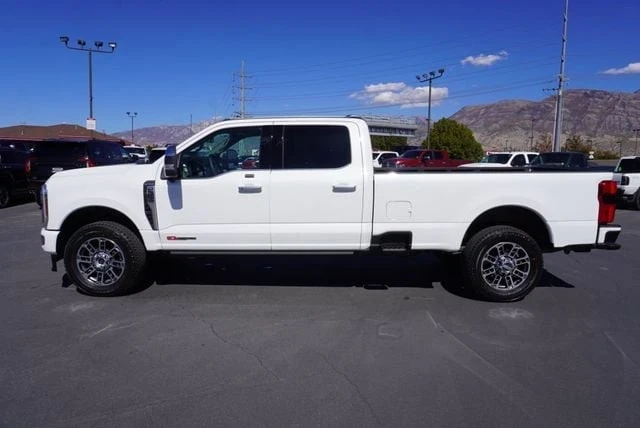 2025 Ford Super Duty 5th Gen - Image 7 of 21