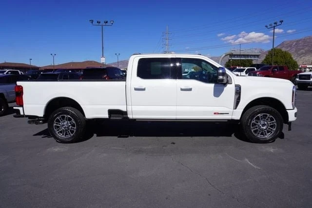 2025 Ford Super Duty 5th Gen - Image 16 of 21