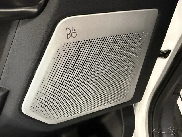 2025 Ford Super Duty 5th Gen - Image 13 of 20
