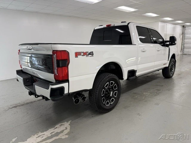 2025 Ford Super Duty 5th Gen - Image 5 of 20