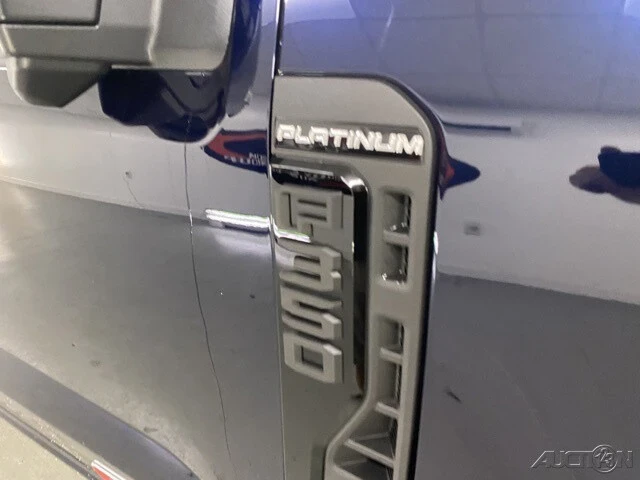 2025 Ford Super Duty 5th Gen - Image 5 of 12
