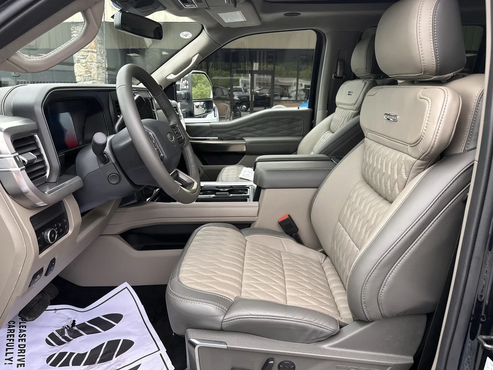 2025 Ford Super Duty 5th Gen - Image 11 of 12