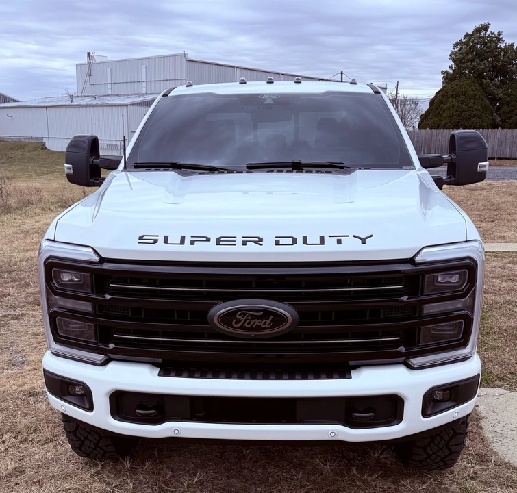 2025 Ford Super Duty 5th Gen - Image 2 of 19